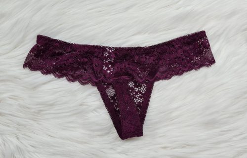 Lila színű csipkés tanga, S-XL-ig