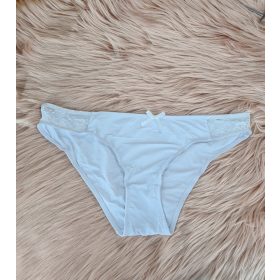 Nagyméretű bugyi, XL-3XL-ig