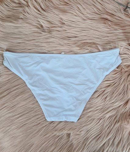 Nagyméretű bugyi, XL-3XL-ig