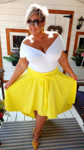 Detti szoknya, XL-4XL-ig