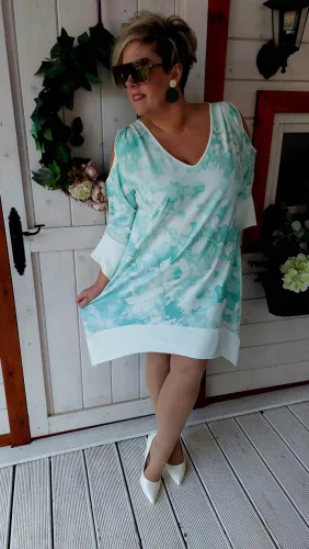 Negro ruha, XL-5XL-ig