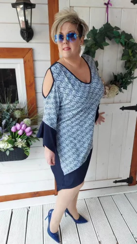 Negro ruha, XL-5XL-ig