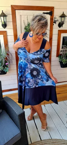 Dália ruha, XL-5XL-ig