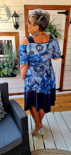 Dália ruha, XL-5XL-ig