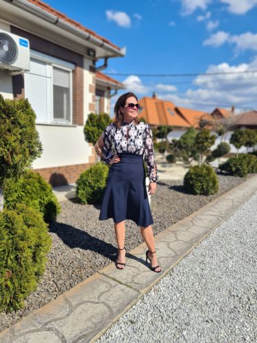 Laura ruha, M-4XL-ig