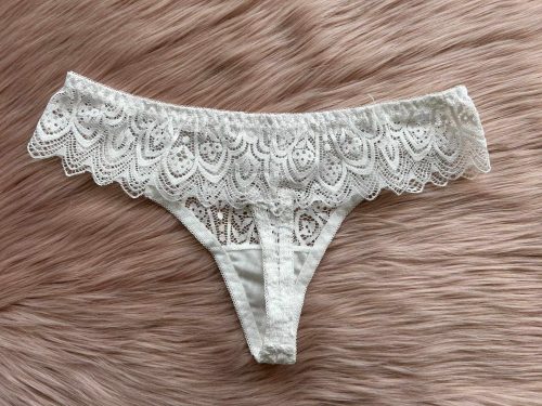 Odett tanga, S-XL-ig