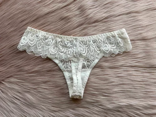 Odett tanga, S-XL-ig
