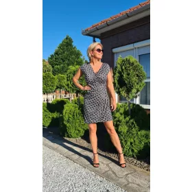 Tina ruha, M-L-ig
