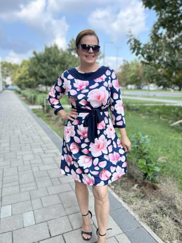 Karolina ruha, L-4XL-ig