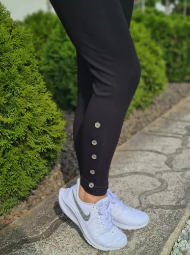 Gombos bélelt leggings, XL-6XL-ig