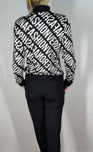 Feliratos bemelegítő, S-XL-ig